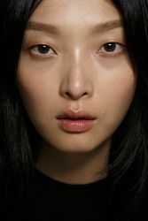 24452030_StellaMcCartneySung_hee_8.jpg