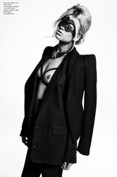 24573038_emily-abay-advance-8.jpg