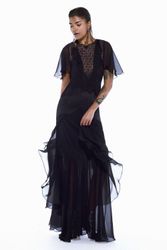 24720604_bcbg-max-azria-pre-fall-2016-lo