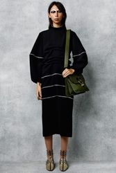 24722181_j-w-anderson-pre-fall-2016-look