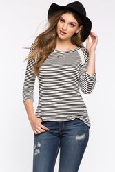 24759520_34030-35857_ZM_18_FRONT.jpg