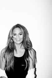 24820718_Chrissy_Teigen-42.jpg