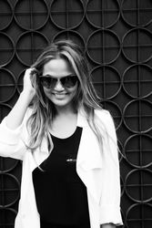24820723_Chrissy_Teigen-54.jpg
