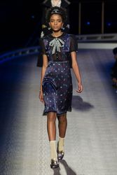 25429594_tommy-hilfiger-fall-winter-2016