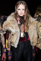 25752476_Dsquared2Fall2016BackstageGFfzg