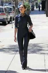 26599427_Olivia-Culpo-out-and-about-in-L