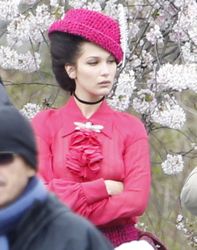 26649963_Bella-Hadid-on-a-photoshoot-in-