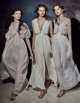 26650396_mariano-vivanco-for-vogue-russi