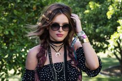 26882551_Bella-Thorne--REVOLVE-Desert-Ho