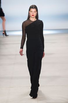 26895028_cushnie-et-ochs-rf16-1370.jpg