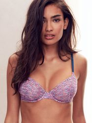 26905781_V583680_CROP1.jpg