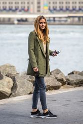 27054962_oliviap250416BZNimage4.jpg