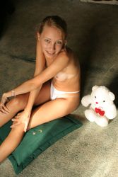 Masha - On The Floor With A Bear-k5a12okewh.jpg