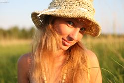 Masha - Sunny  t5bh4rq3g1