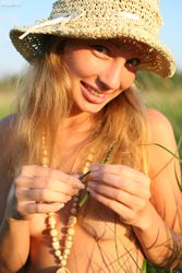 Masha - Sunny  i5bh4rpzg5