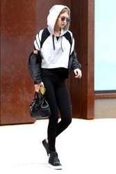 27308208_Gigi-Hadid-in-Tights-Leaves-her