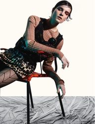 27328339_charlotte_t-page10.jpg