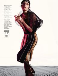 27328342_charlotte_t-page13.jpg
