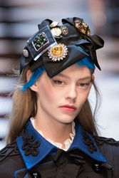 27380929_dolce-e-gabb-clpa-rf16-2023.jpg