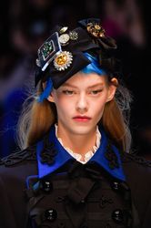 27380930_dolce-e-gabb-clp-rf16-3986.jpg