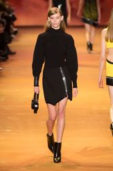 27381022_mugler-rf16-0599.jpg