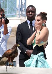 27424225_Bella-Hadid--Photoshoot-at-Mart