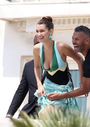 27424231_Bella-Hadid--Photoshoot-at-Mart