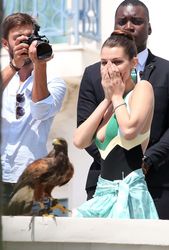 27424233_Bella-Hadid--Photoshoot-at-Mart