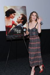 27485185_Emilia-Clarke--Me-Before-You-Sc