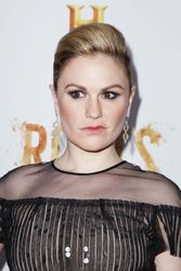 27583337_Anna-Paquin-Roots-TV-series-Pre