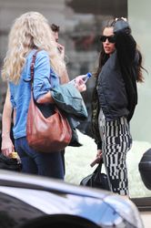 27641874_Irina-Shayk--Leaving-the-Mayfai