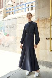 27668941_06-gabriela-hearst-resort-17.jp