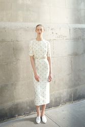 27668945_10-gabriela-hearst-resort-17.jp