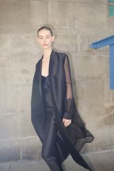 27668951_16-gabriela-hearst-resort-17.jp
